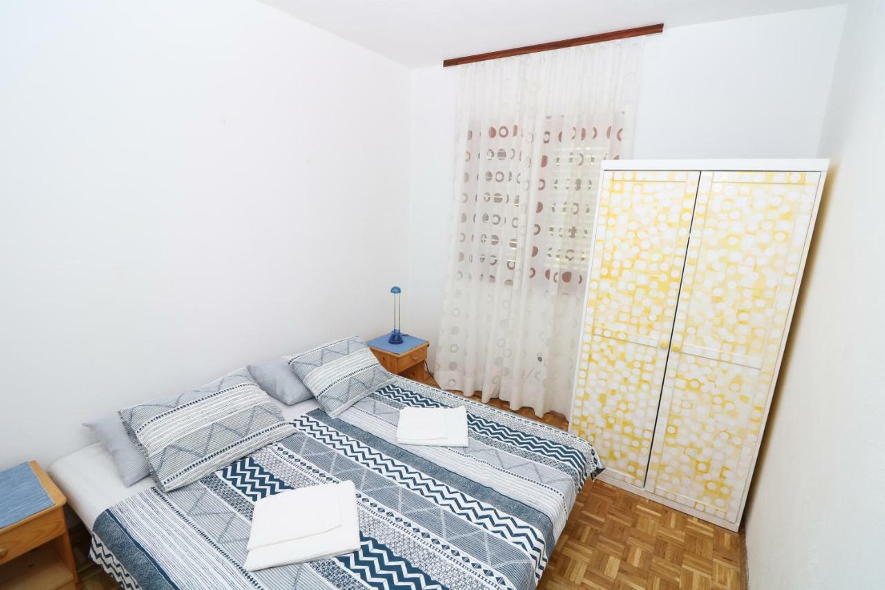 Apartments Reljic With Terrace 巴斯卡 外观 照片